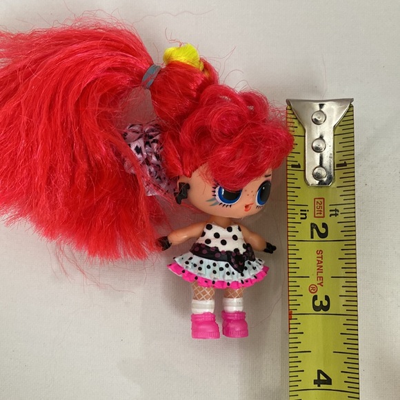 Lot of 5 Dolls:Radical QT Ultra Rare LOL Surprise REMIX Hair Flip,Queen Bee Doll - Picture 2 of 16
